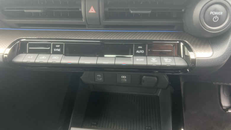 Toyota Prius 2.0 PHEV Design 5dr CVT Hatchback